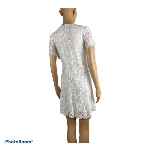 Show me your Mumu white lace  dress size medium - Picture 8 of 10